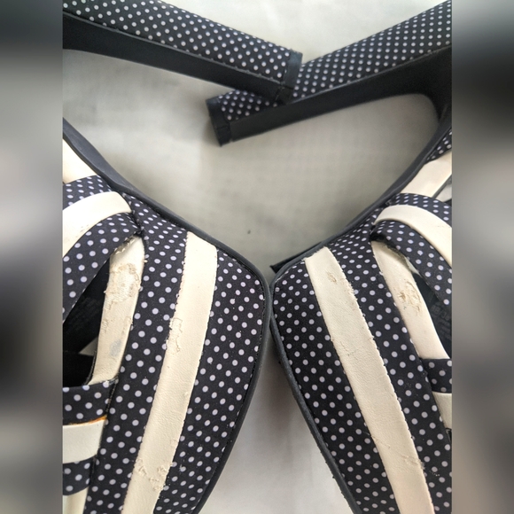 Jessica Simpson Polka Dots Platform Sandals - Picture 4 of 10